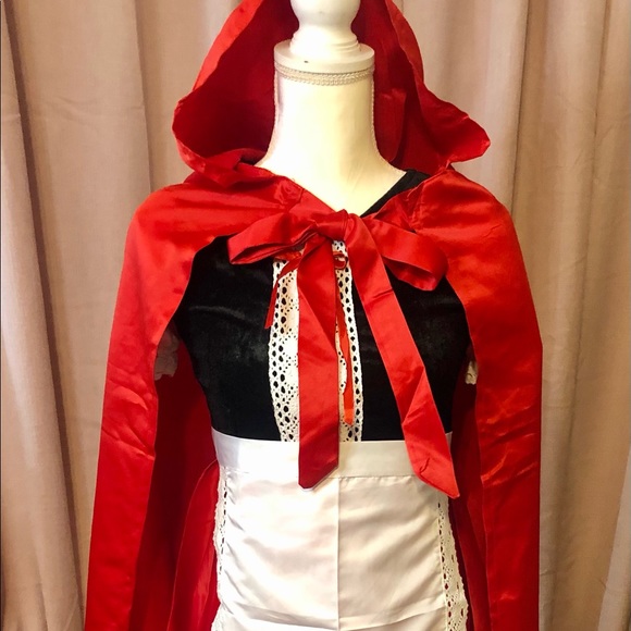 Little Red Ridding Hood & Big Bad Wolf Siblings Costumes - Picture 12 of 16